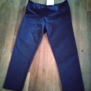 NWT Fabletics Capris